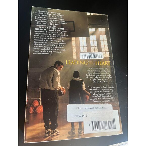 Leading with the Heart : Coach K's Successful Strategies for Basketball - Picture 2 of 2